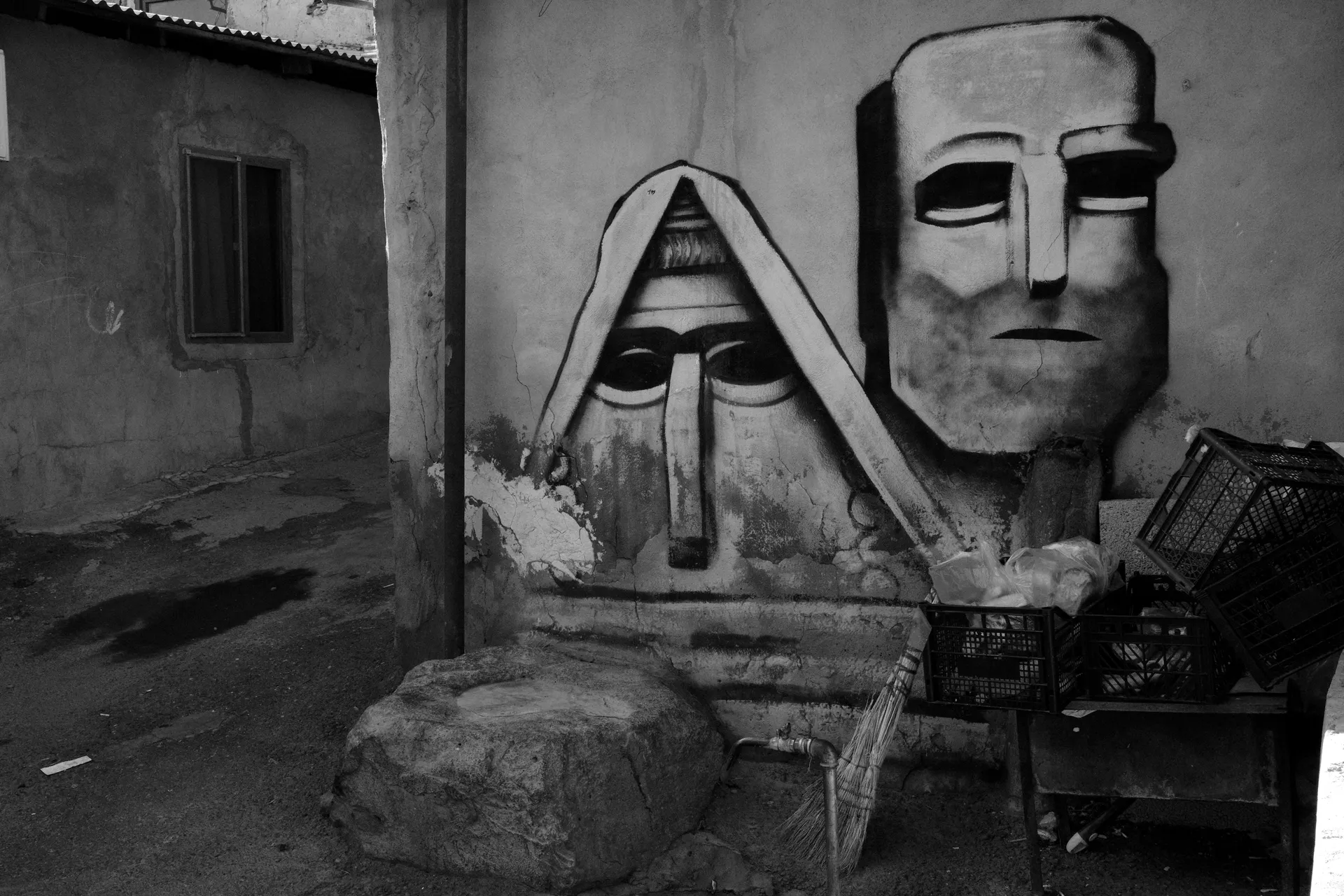 A murales in Yerevan representing the symbols of Nagorno - Karabakh: Tatik & Papik